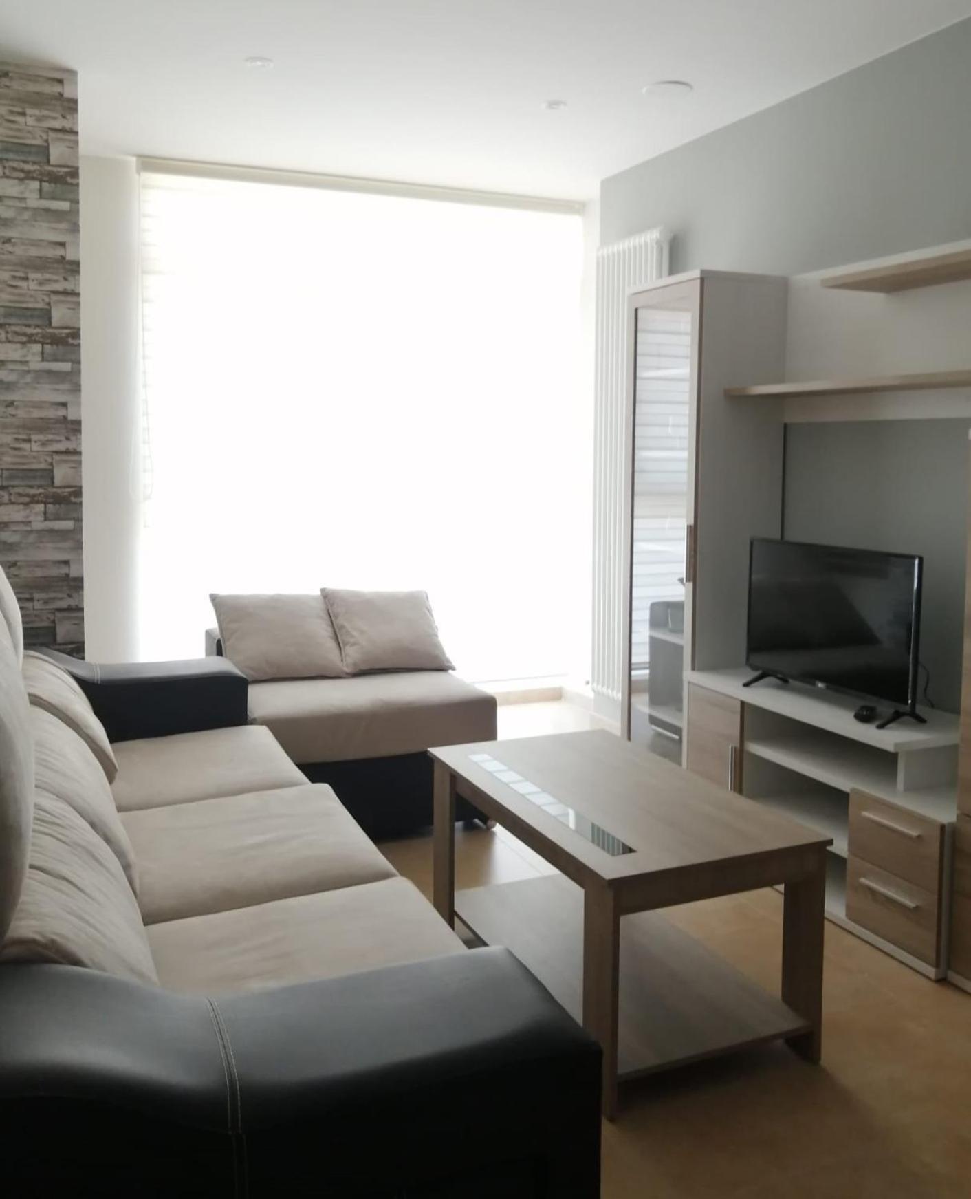 Rompeolas Apartment *